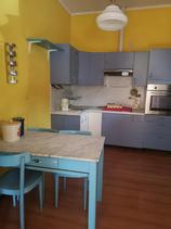  PALAZZINA SU DUE LIVELLI in Vendita